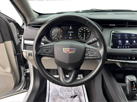 2019 Cadillac XT4 Luxury