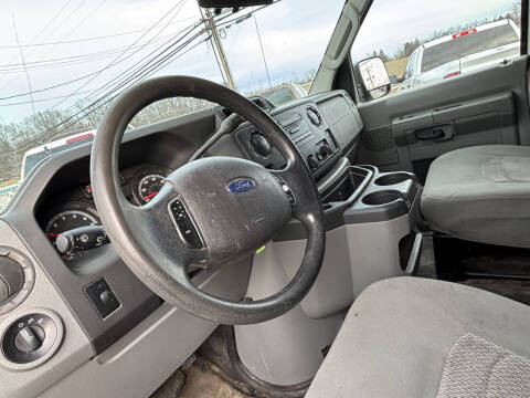 2013 Ford E-Series E-150