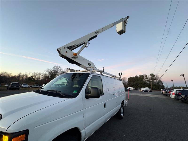 2011 Ford E-Series E-350 SD