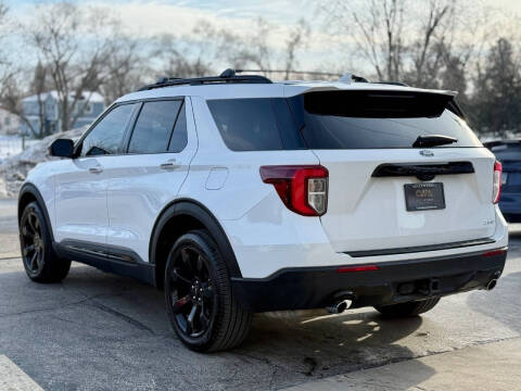 2023 Ford Explorer ST-Line