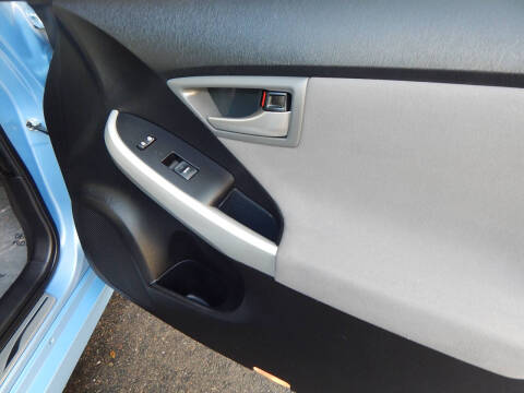 2013 Toyota Prius Plug-in Hybrid