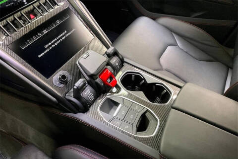 2023 Lamborghini Urus S