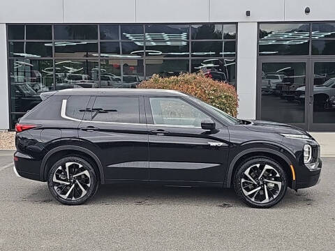 2025 Mitsubishi Outlander PHEV SEL