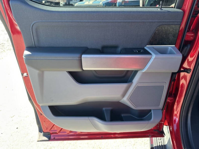 2022 Ford F-150 Lightning XLT