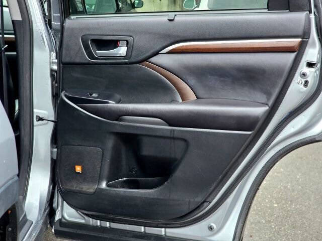 2016 Toyota Highlander Hybrid Limited Platinum