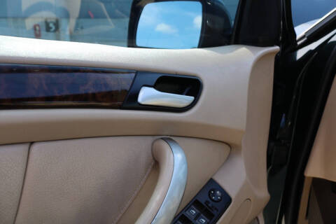 2001 BMW X5 4.4i