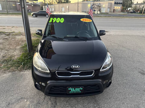 2013 Kia Soul +