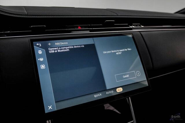 2024 Land Rover Range Rover P400 SE