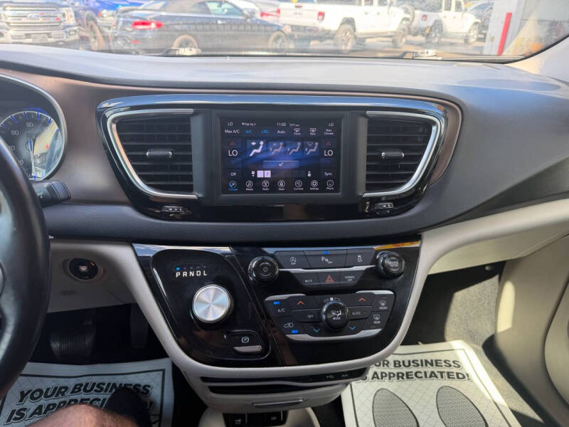 2018 Chrysler Pacifica Touring L