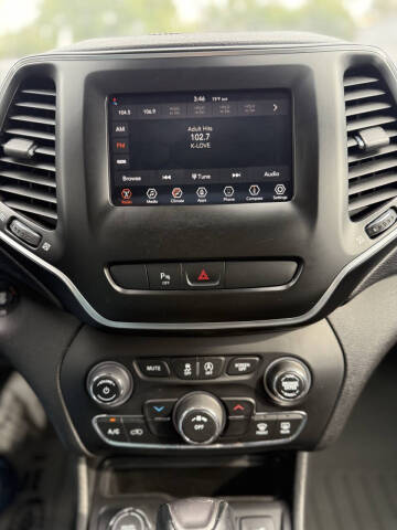 2019 Jeep Cherokee Latitude Plus