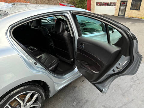 2020 Acura ILX w/Premium