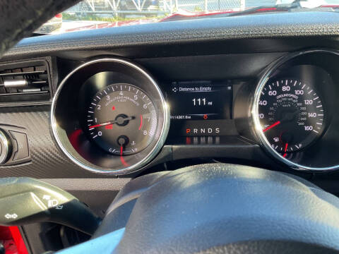 2017 Ford Mustang V6