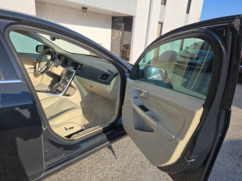 2015 Volvo S60 T5 Drive-E Premier