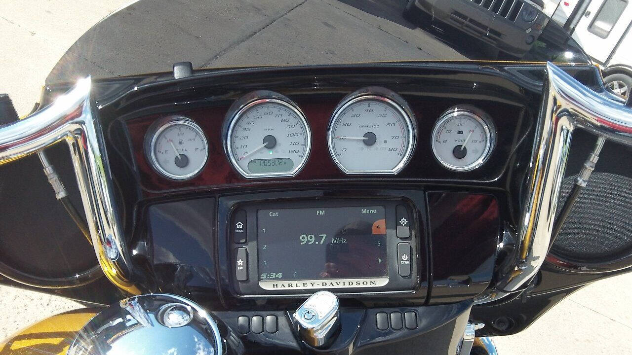 2016 Harley-Davidson FLHXS Street Glide