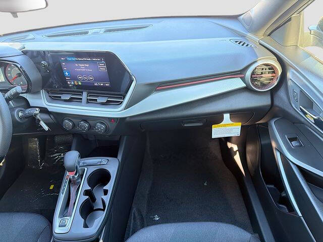 2026 Chevrolet Trax RS