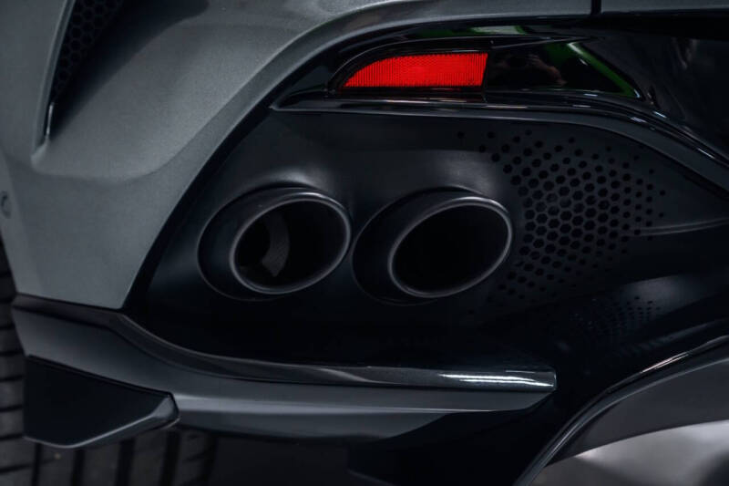 2023 Aston Martin DBX 707