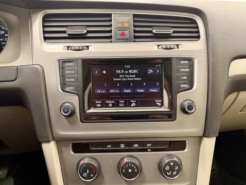 2015 Volkswagen Golf TSI S