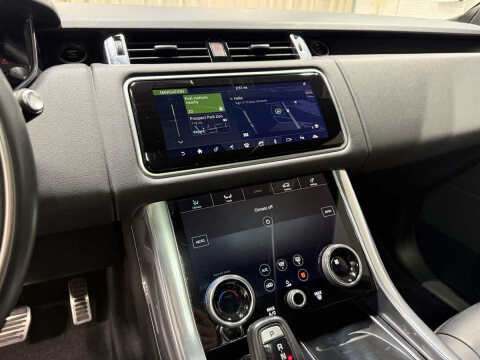 2022 Land Rover Range Rover Sport HSE Silver Edition