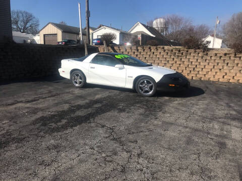 1995 Chevrolet Camaro for sale at AA Auto Sales in Independence MO