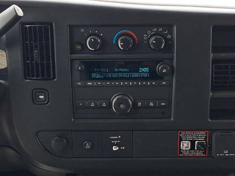 2025 Chevrolet Express 3500