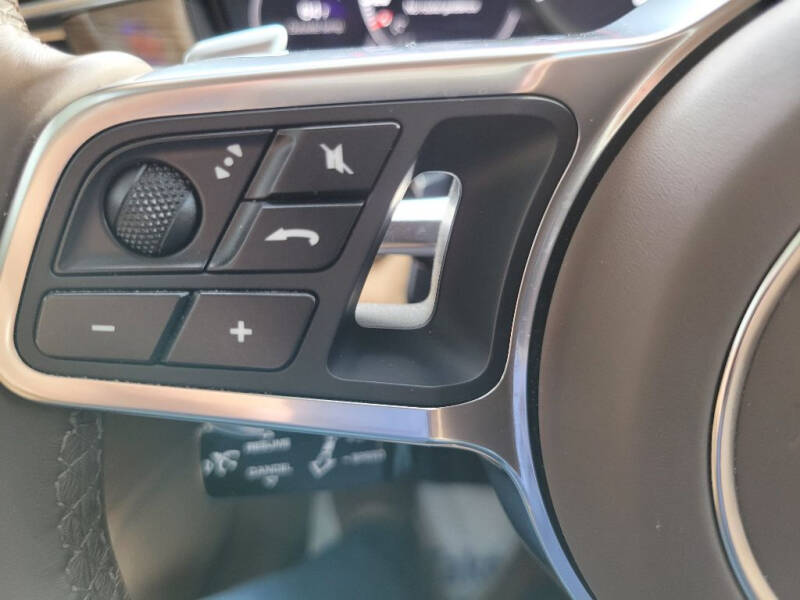 2017 Porsche Panamera Turbo