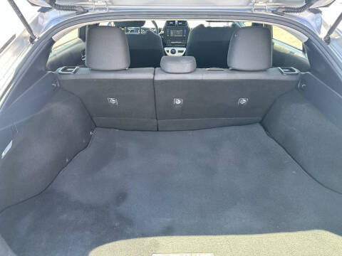 2016 Toyota Prius Two