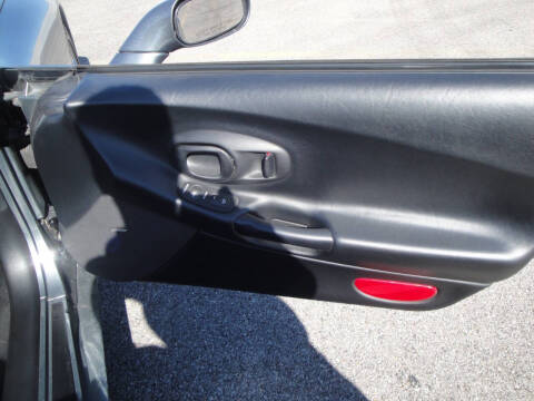 2004 Chevrolet Corvette