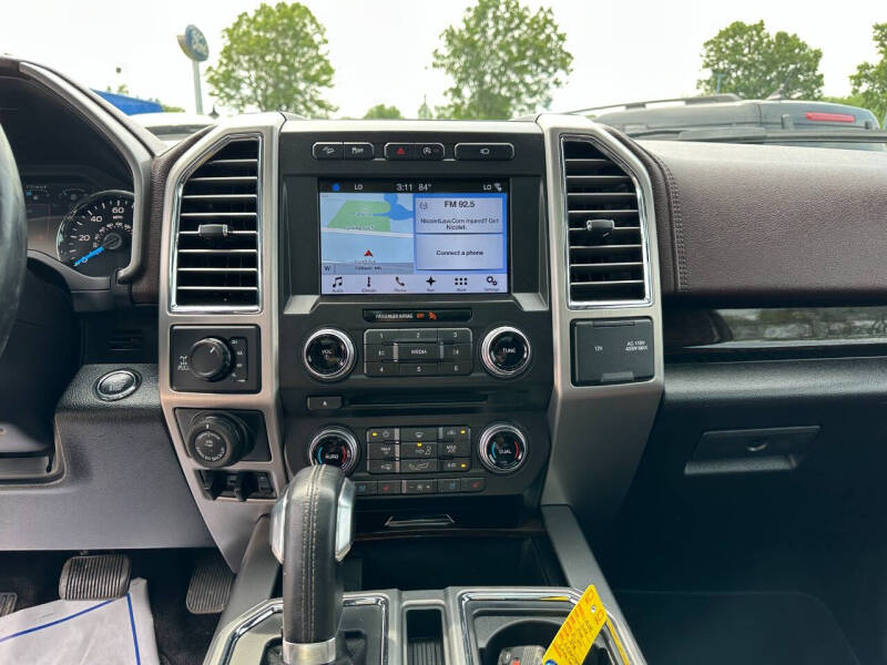 2017 Ford F-150 Platinum