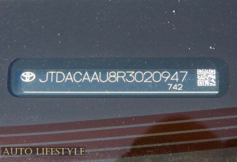 2024 Toyota Prius LE
