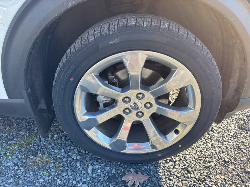 2020 Ford Explorer Platinum