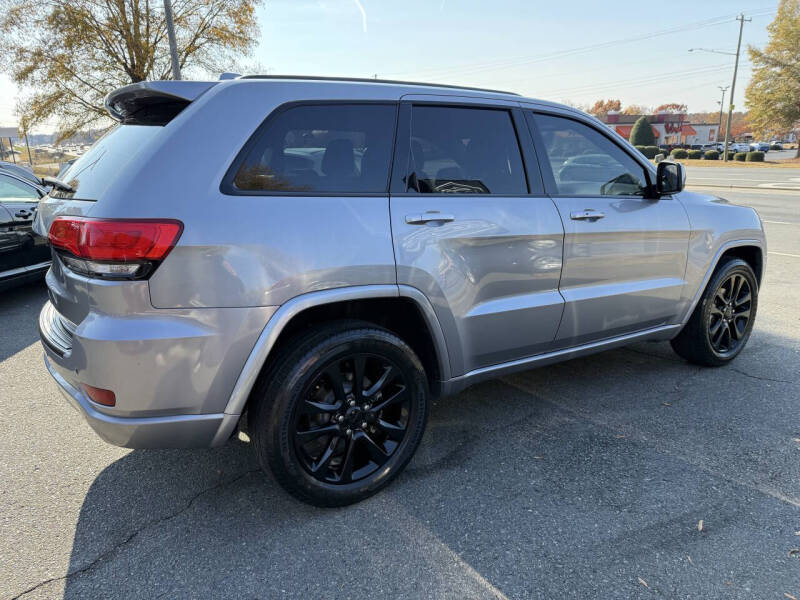 2019 Jeep Grand Cherokee Altitude