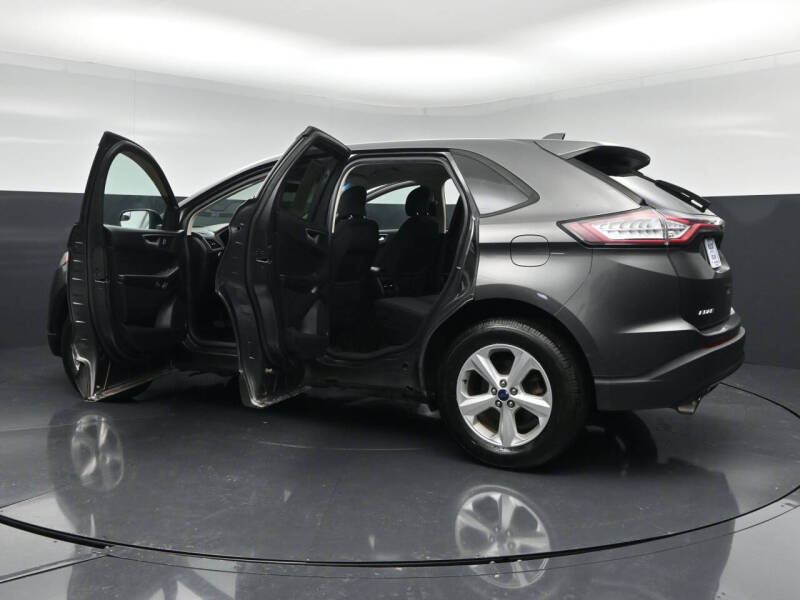 2016 Ford Edge SE