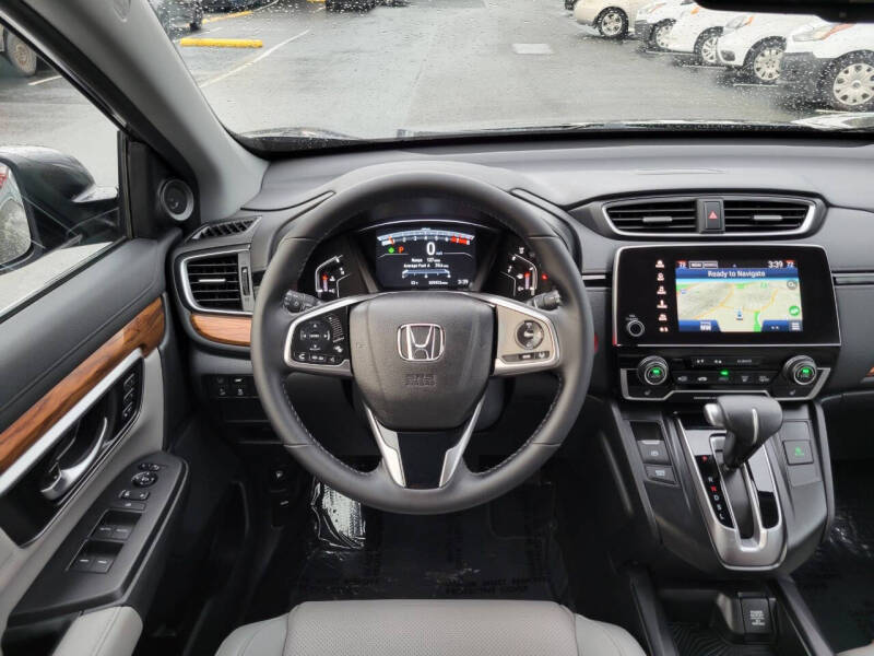 2018 Honda CR-V Touring photo 13