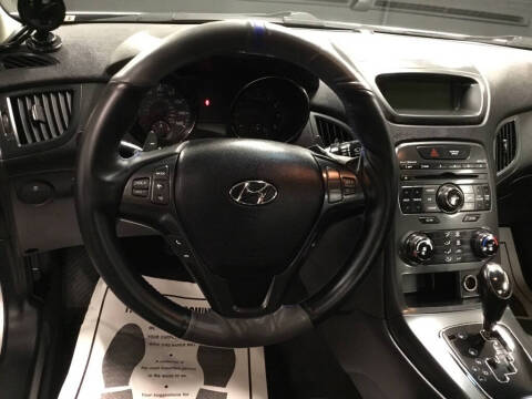 2012 Hyundai Genesis Coupe 2.0T