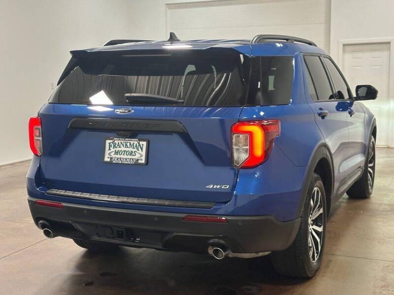 2022 Ford Explorer ST-Line