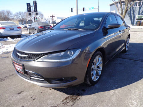 2015 Chrysler 200 for sale at SCHULTZ MOTORS in Fairmont MN