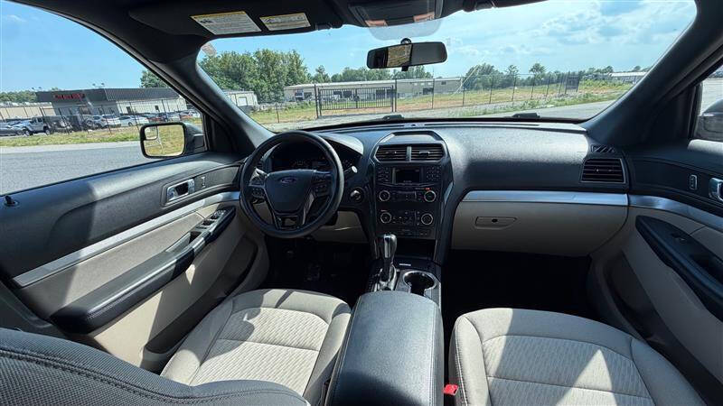 2019 Ford Explorer