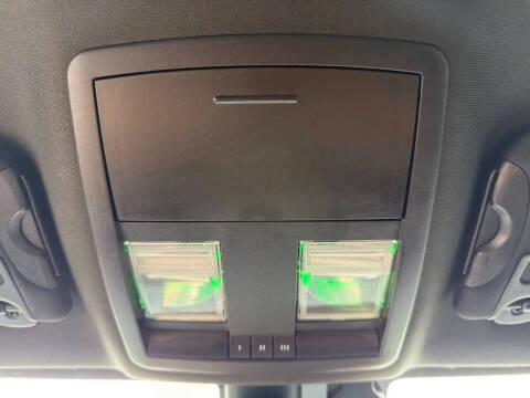 2017 Dodge Challenger 392 HEMI Scat Pack Shaker