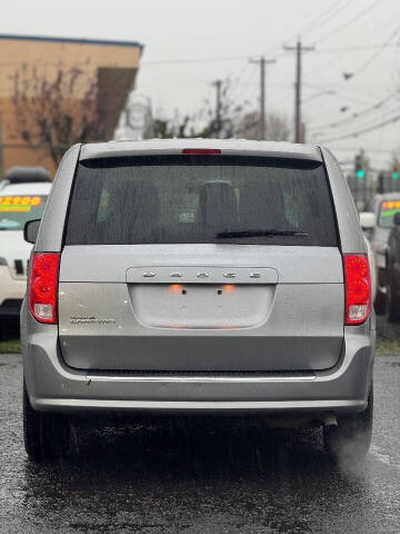 2017 Dodge Grand Caravan SE
