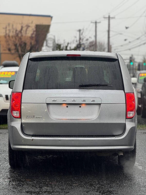 2017 Dodge Grand Caravan SE