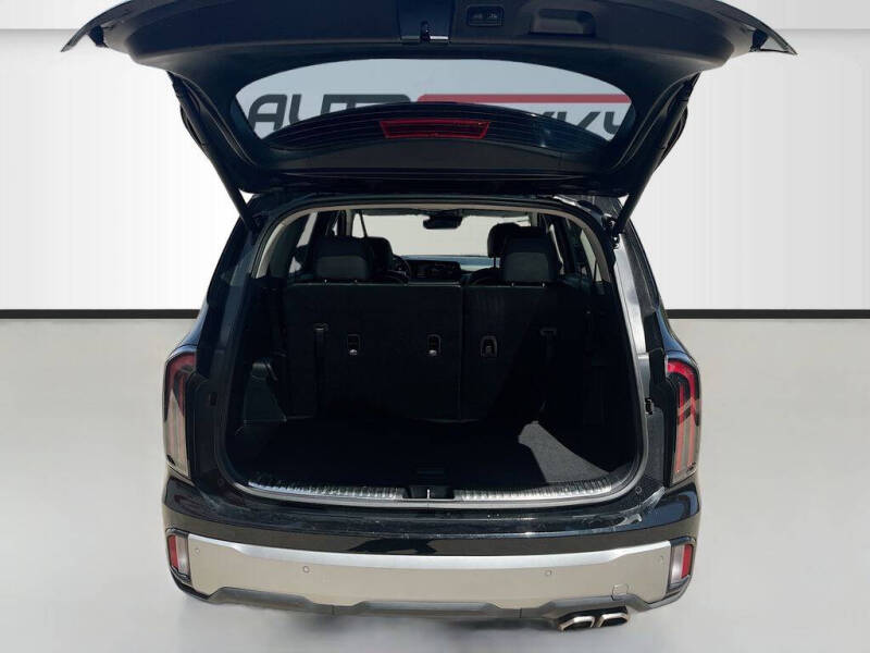 2023 Kia Telluride SX