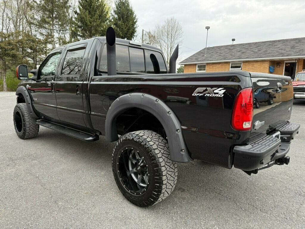 2005 Ford F-350 Super Duty 5