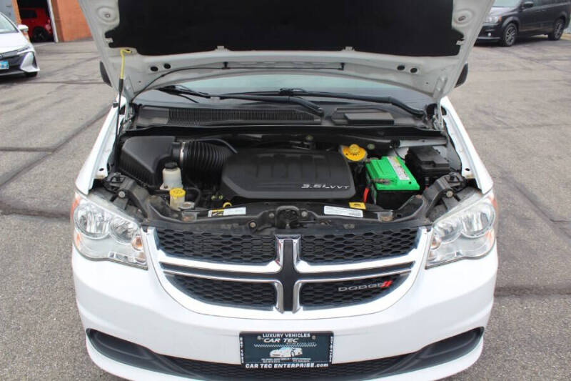 2015 Dodge Grand Caravan American Value Package