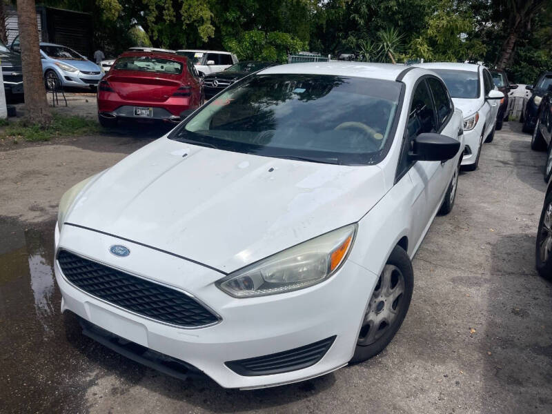 2016 Ford Focus S