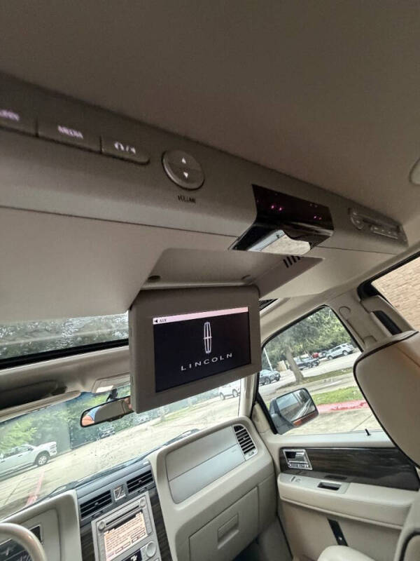 2008 Lincoln Navigator