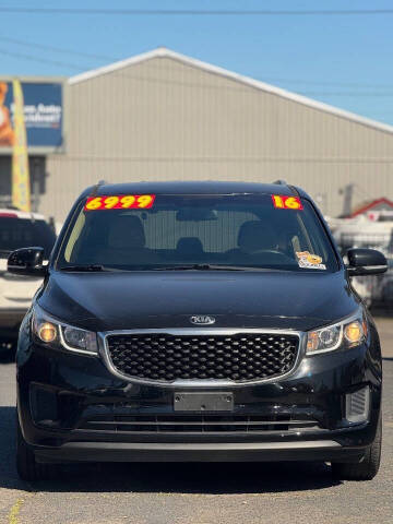 2016 Kia Sedona LX