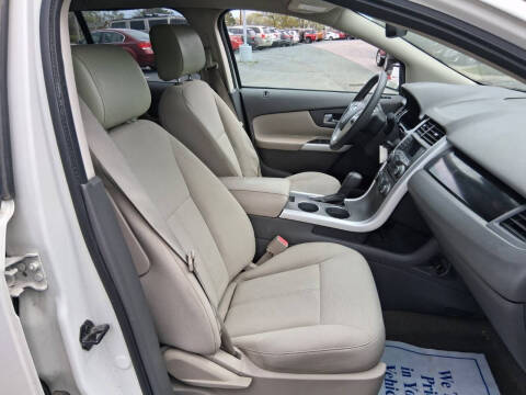 2012 Ford Edge SE