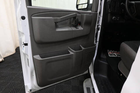 2023 Chevrolet Express 2500