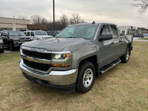 2017 Chevrolet Silverado 1500 for sale at Dean's Auto Sales in Flint MI