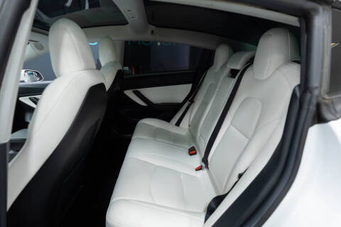 2019 Tesla Model 3 Long Range